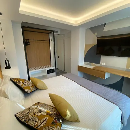 Deluxe Two-bedroom With Sea View & Jacuzzi Apartmán Nea Skioni
